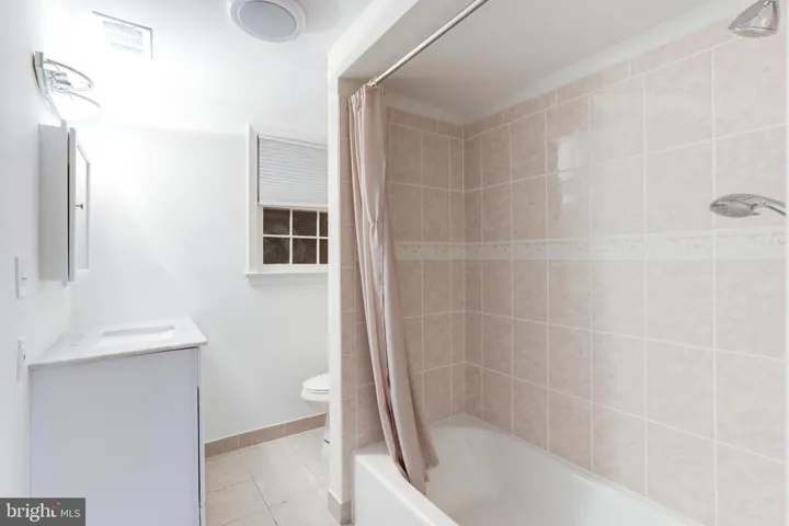 1348 Macbeth St, Mclean, Virginia 22102