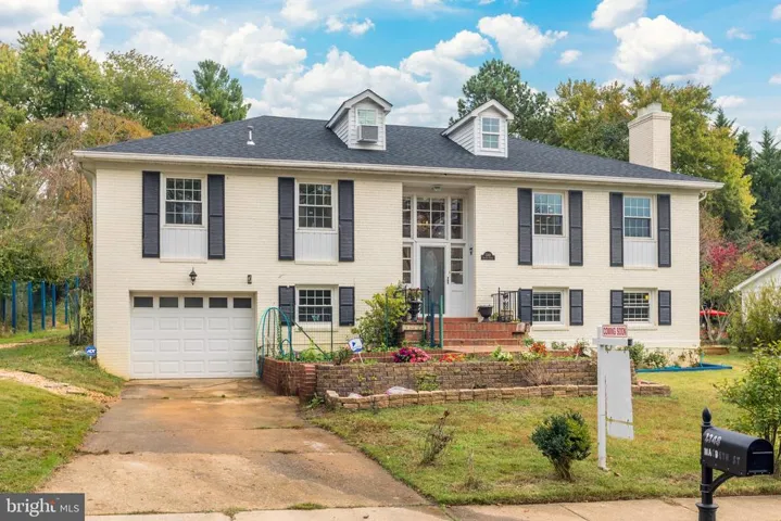 1348 Macbeth St, Mclean, Virginia 22102