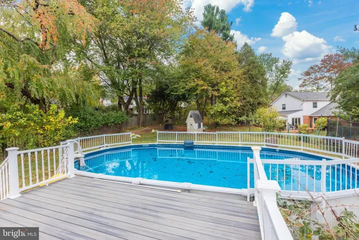 1348 Macbeth St, Mclean, Virginia 22102