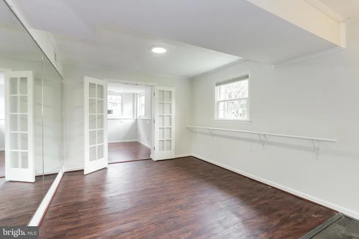 1348 Macbeth St, Mclean, Virginia 22102