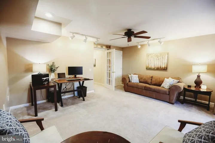 7214 Parsons Ct, Alexandria, Virginia 22306