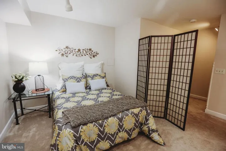 7214 Parsons Ct, Alexandria, Virginia 22306