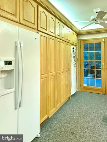 2004 Prices Ln, Alexandria, Virginia 22308