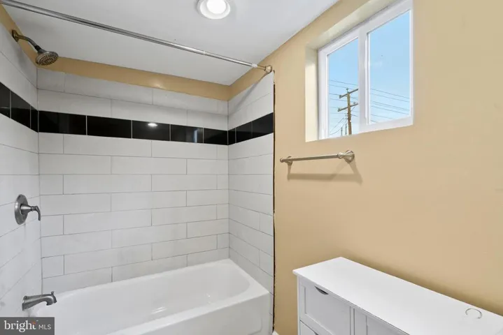5717 Telegraph Rd, Alexandria, Virginia 22303