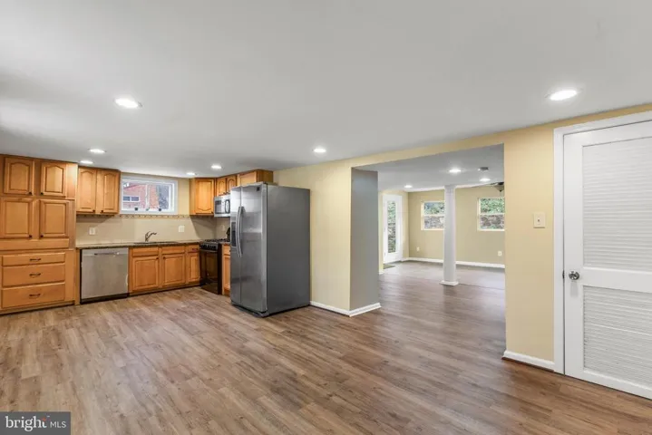 5717 Telegraph Rd, Alexandria, Virginia 22303