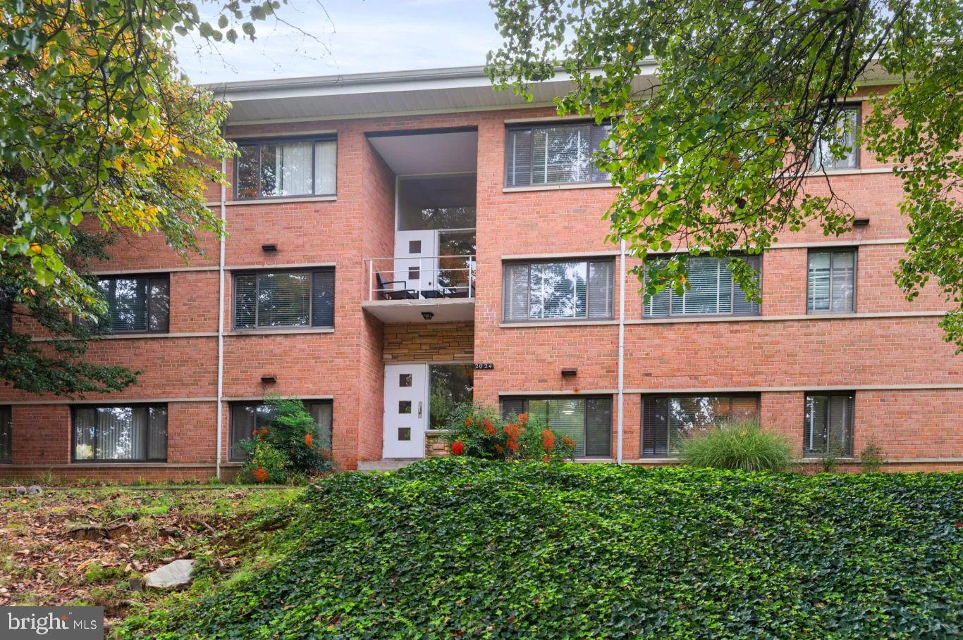 1920 NORTH CALVERT STREET, Arlington, VA 22201