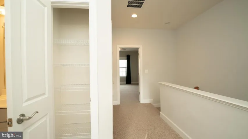 6010 Camerons Ferry Dr, Haymarket, Virginia 20169