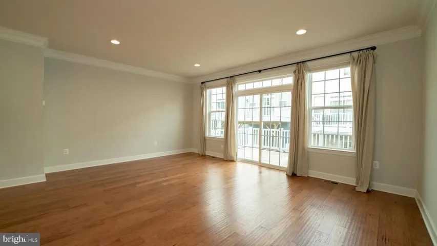 6010 Camerons Ferry Dr, Haymarket, Virginia 20169