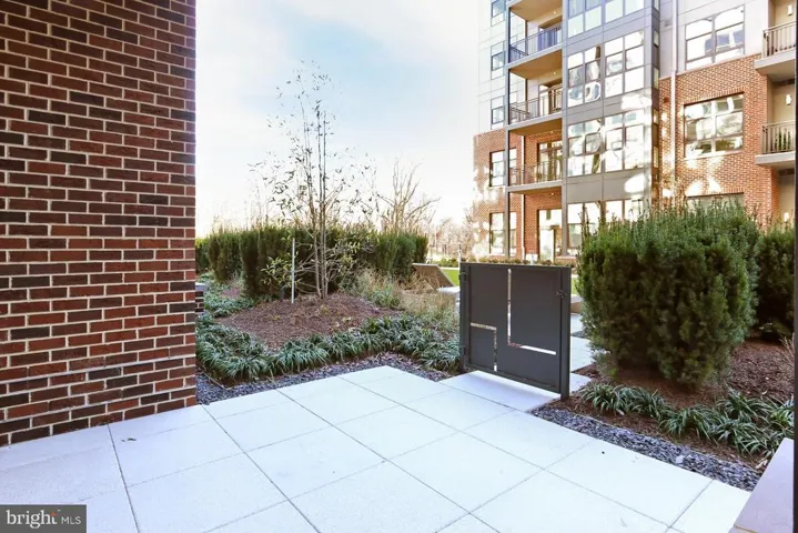 1761 Old Meadow Rd #121, Mclean, Virginia 22102