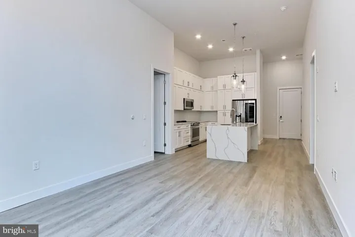 1761 Old Meadow Rd #121, Mclean, Virginia 22102