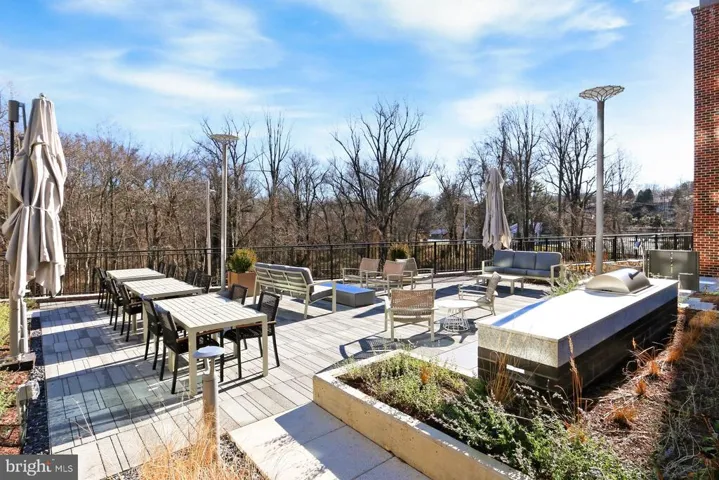 1761 Old Meadow Rd #121, Mclean, Virginia 22102