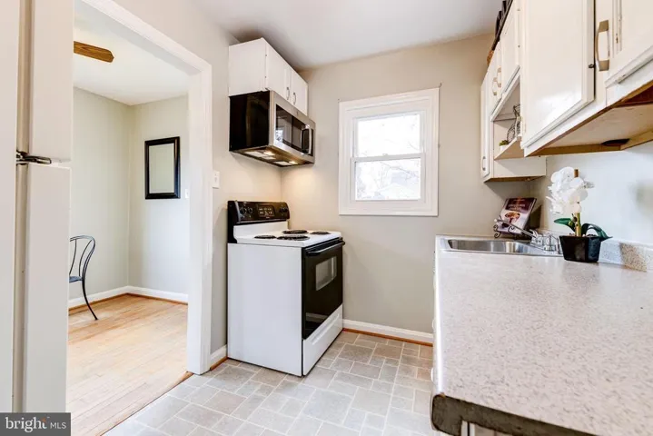 6821 Radcliffe Dr, Alexandria, Virginia 22307