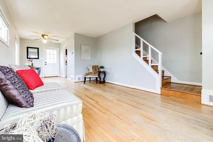 6821 Radcliffe Dr, Alexandria, Virginia 22307
