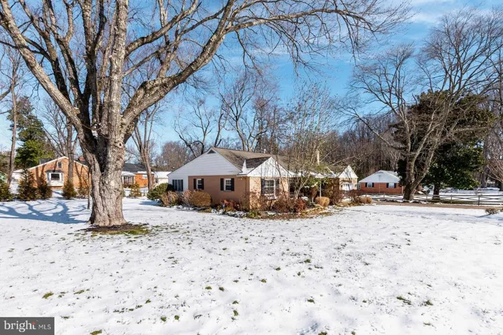 6724 Rolfs Rd, Falls Church, Virginia 22042