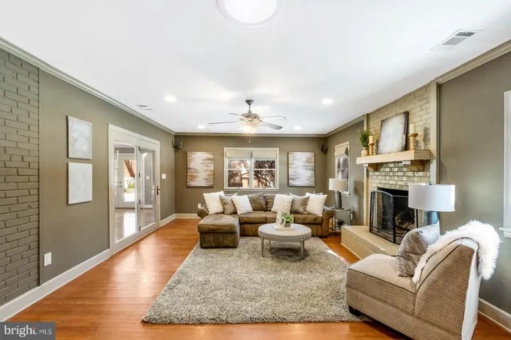 6724 Rolfs Rd, Falls Church, Virginia 22042