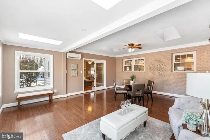 6724 Rolfs Rd, Falls Church, Virginia 22042