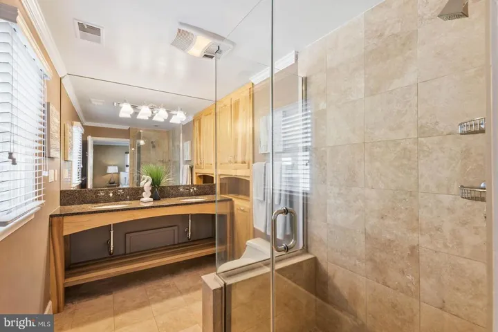 6724 Rolfs Rd, Falls Church, Virginia 22042
