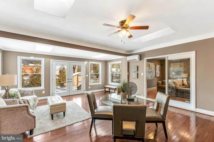 6724 Rolfs Rd, Falls Church, Virginia 22042