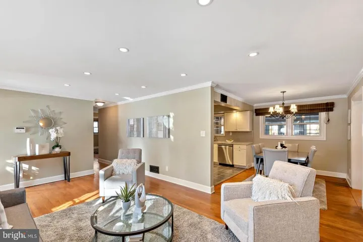 6724 Rolfs Rd, Falls Church, Virginia 22042