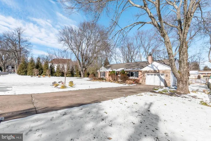 6724 Rolfs Rd, Falls Church, Virginia 22042
