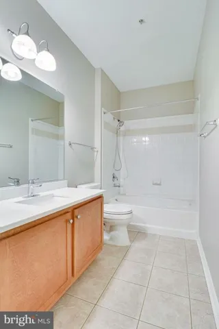 4862 Eisenhower Ave #363, Alexandria, Virginia 22304