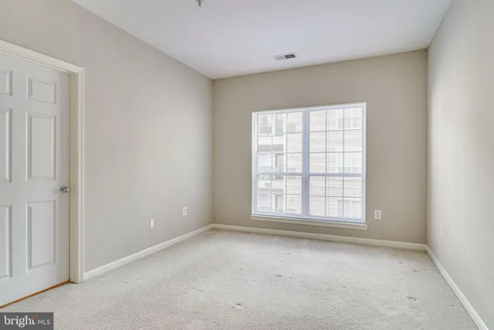 4862 Eisenhower Ave #363, Alexandria, Virginia 22304