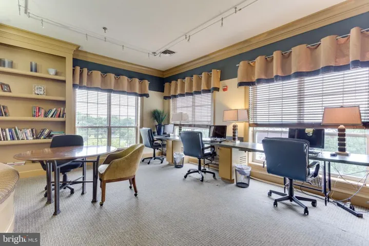 4862 Eisenhower Ave #363, Alexandria, Virginia 22304