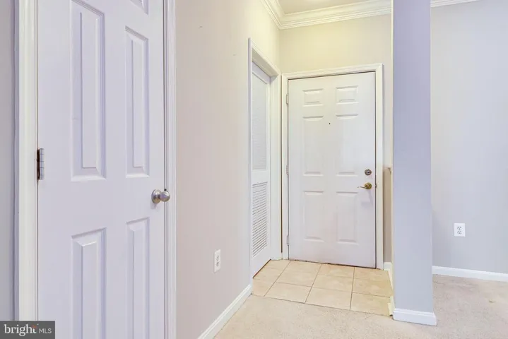 4862 Eisenhower Ave #363, Alexandria, Virginia 22304
