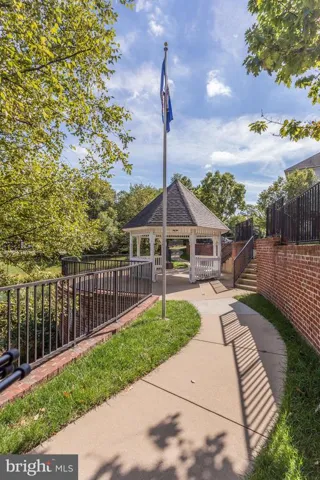 4862 Eisenhower Ave #363, Alexandria, Virginia 22304