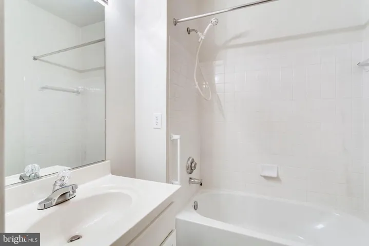 6328 Dunman Way, Alexandria, Virginia 22315