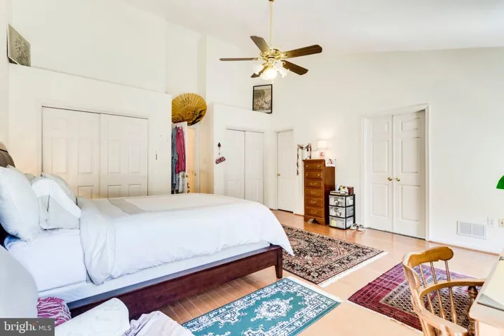 6328 Dunman Way, Alexandria, Virginia 22315