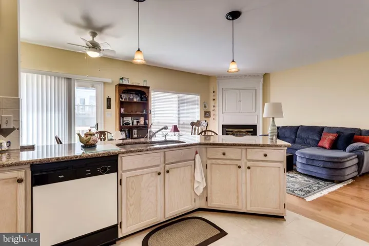 6328 Dunman Way, Alexandria, Virginia 22315