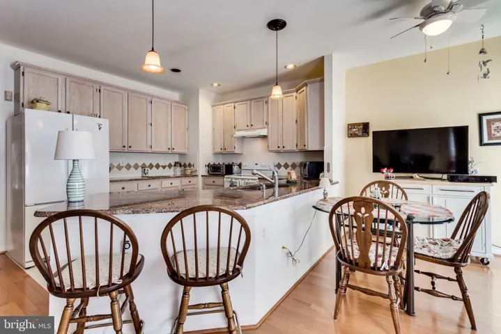6328 Dunman Way, Alexandria, Virginia 22315