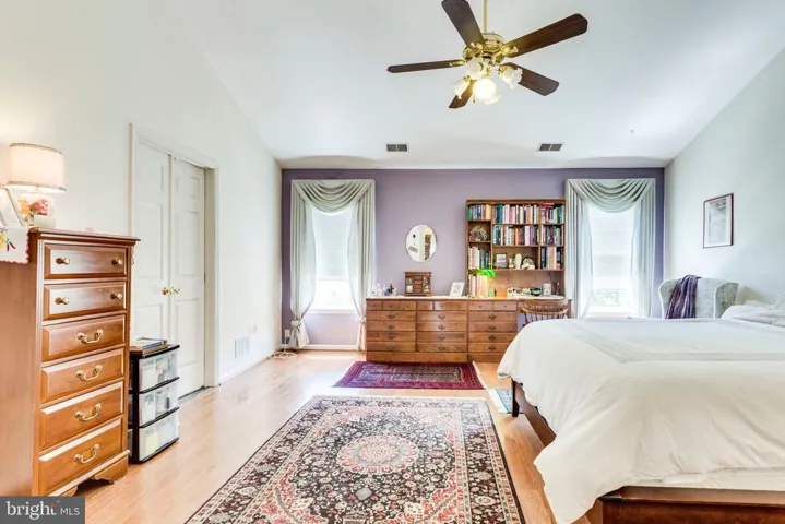 6328 Dunman Way, Alexandria, Virginia 22315