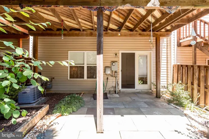 6328 Dunman Way, Alexandria, Virginia 22315