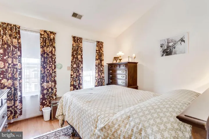 6328 Dunman Way, Alexandria, Virginia 22315