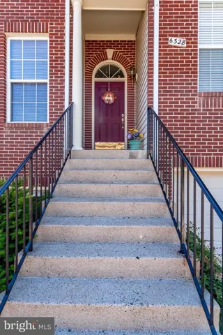6328 Dunman Way, Alexandria, Virginia 22315