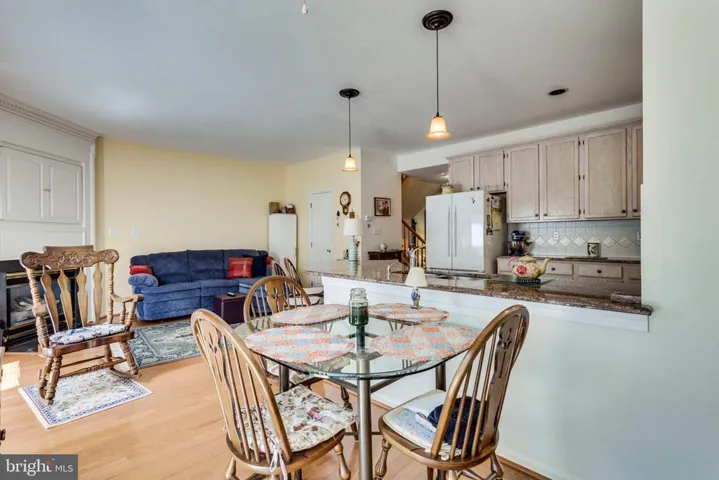 6328 Dunman Way, Alexandria, Virginia 22315