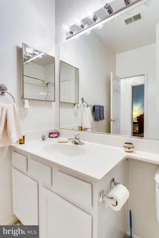 6328 Dunman Way, Alexandria, Virginia 22315