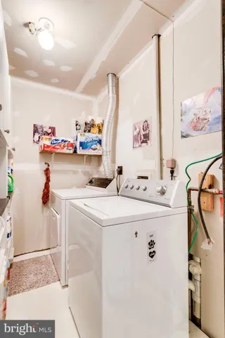 6328 Dunman Way, Alexandria, Virginia 22315