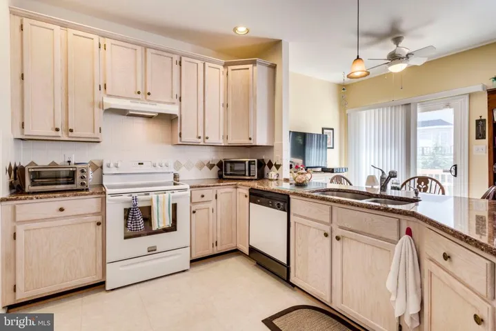 6328 Dunman Way, Alexandria, Virginia 22315