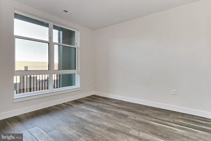 1761 Old Meadow Rd #214, Mclean, Virginia 22102