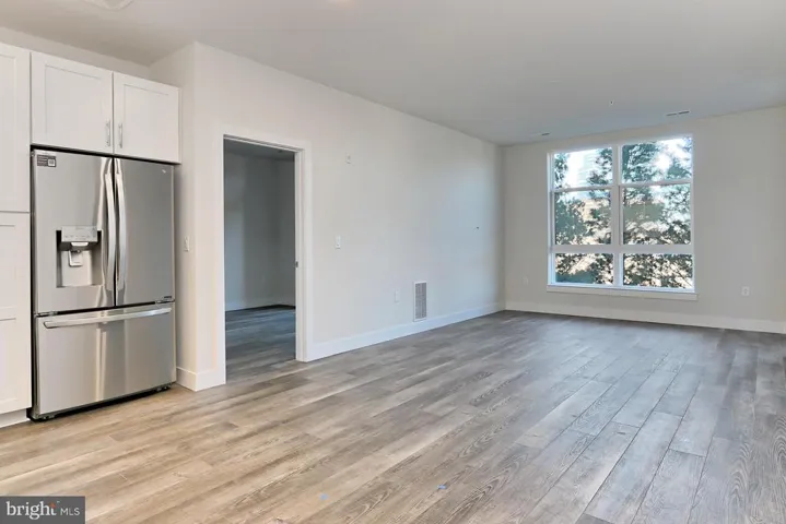 1761 Old Meadow Rd #214, Mclean, Virginia 22102