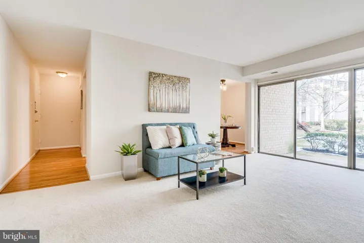 5201 Duke St #102, Alexandria, Virginia 22304