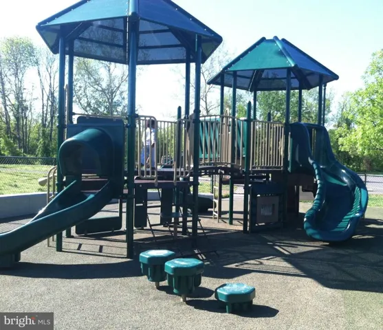 5201 Duke St #102, Alexandria, Virginia 22304