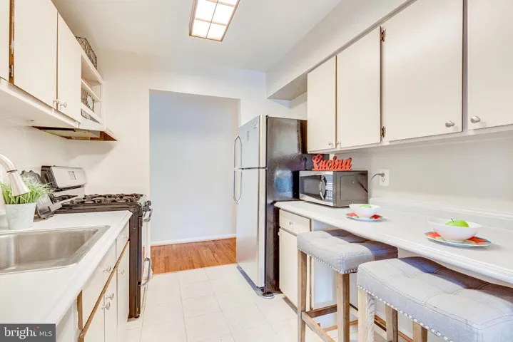5201 Duke St #102, Alexandria, Virginia 22304