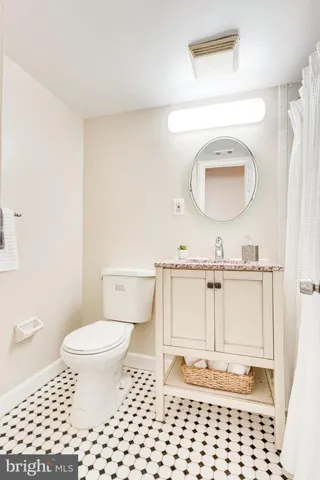 5201 Duke St #102, Alexandria, Virginia 22304