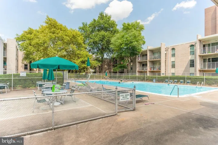 5201 Duke St #102, Alexandria, Virginia 22304
