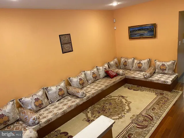 8380 Hunter Murphy Cir, Alexandria, Virginia 22309