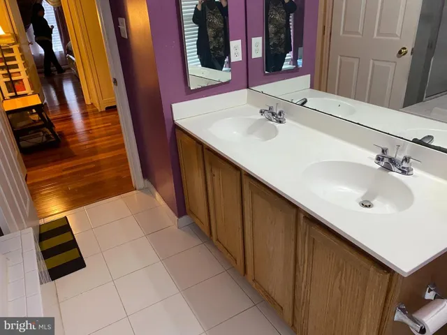 8380 Hunter Murphy Cir, Alexandria, Virginia 22309